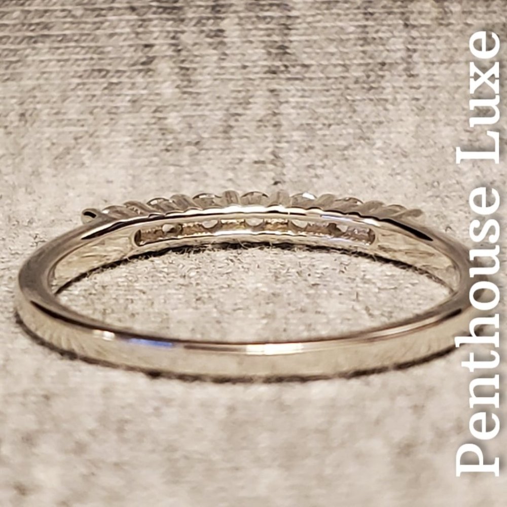 SOLID 925 Sterling Silver White Topaz Quarter Circle Band - Picture 3 of 6